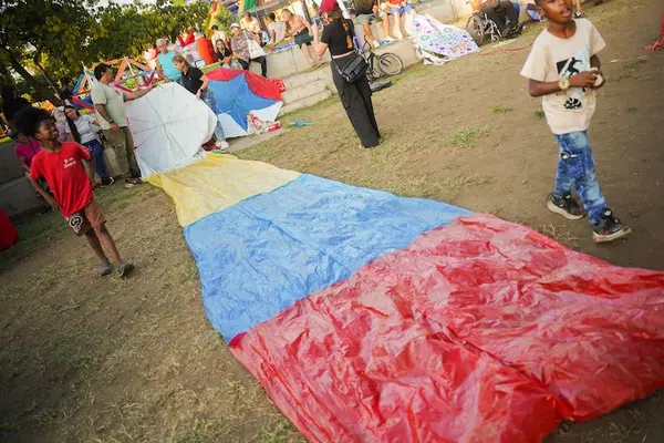 Al Bulevar de Oriente llega ‘vientos y colores’, el festival de cometas para toda la familia 