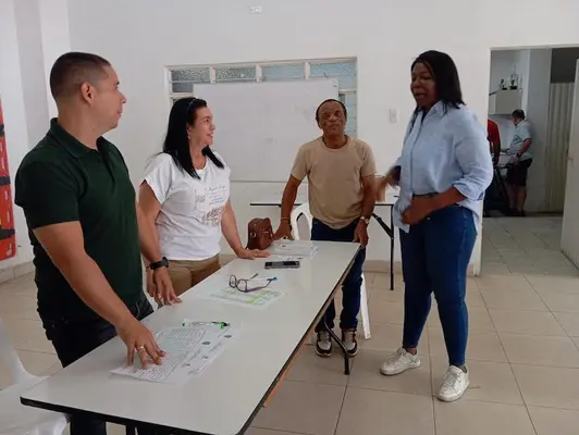  Con una participación del 75,1 %, Cali eligió dignatarios de 14 asociaciones de Juntas de Acción Comunal