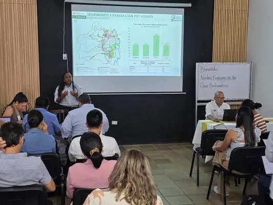 Nuevo POT de Cali fortalece su construcción participativa con el Consejo Consultivo de Ordenamiento Territorial