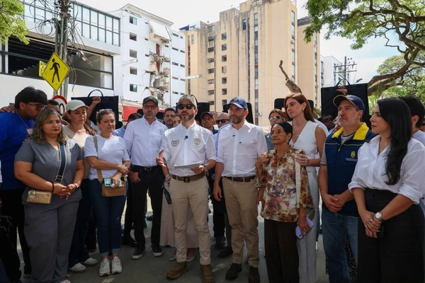 Gobierno Nacional y Alcaldía de Cali anuncian soluciones de vivienda y créditos blandos para damnificados del terremoto