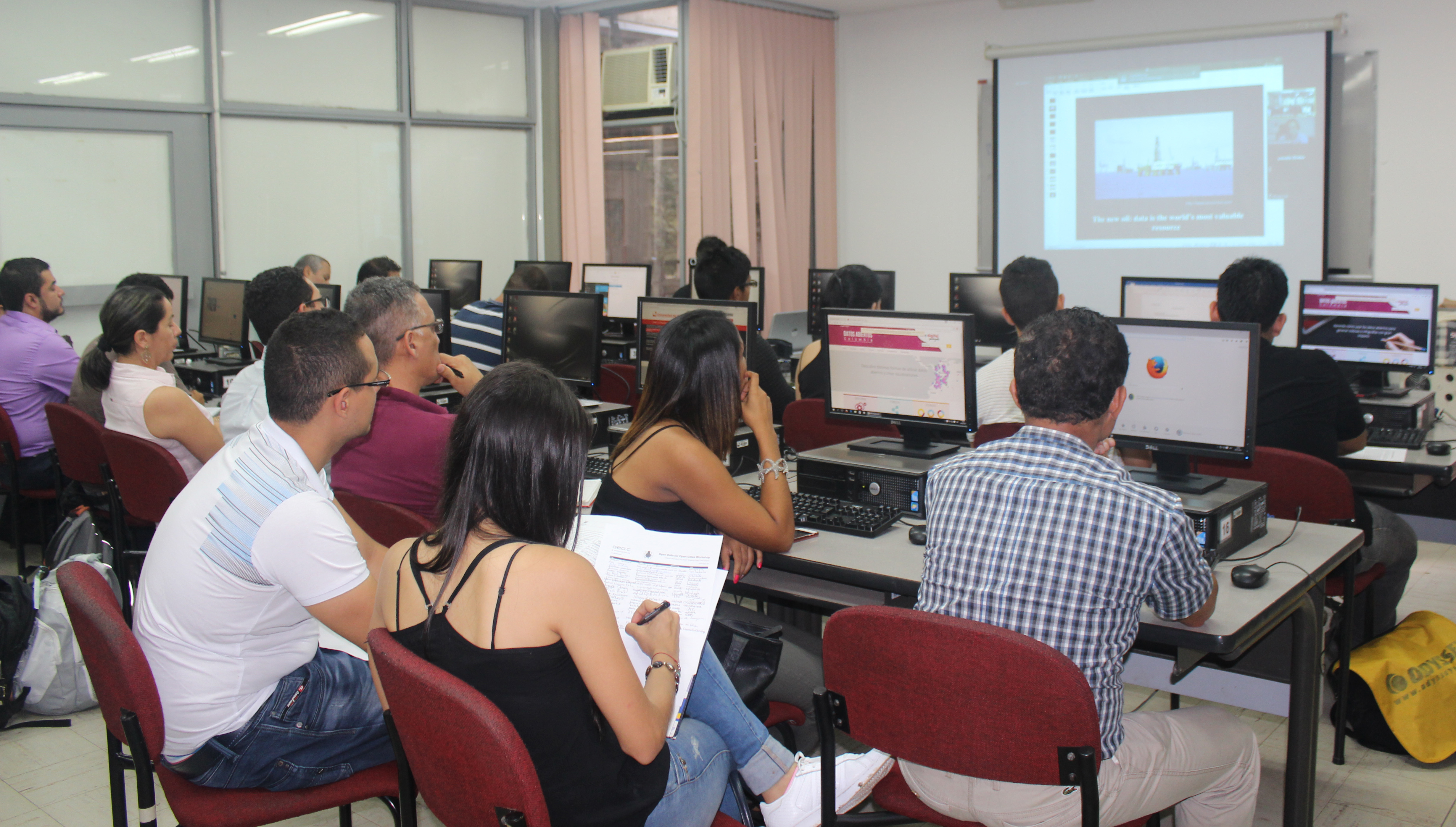 Resultados del Taller de Datos Abiertos 'Ideathon Cali'