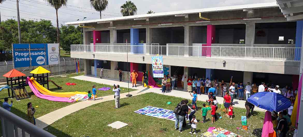 Valle Grande tiene nuevo colegio: Progresando Juntos Valle Grande tiene nuevo colegio: Progresando Juntos