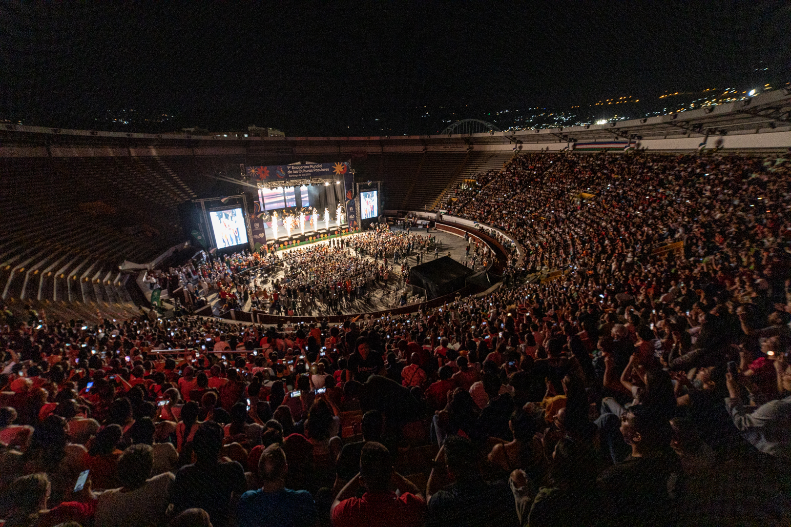 La Gala Central del Encuentro Mundial de las Culturas Populares fue todo un éxito La Gala Central del Encuentro Mundial de las Culturas Populares fue todo un éxito