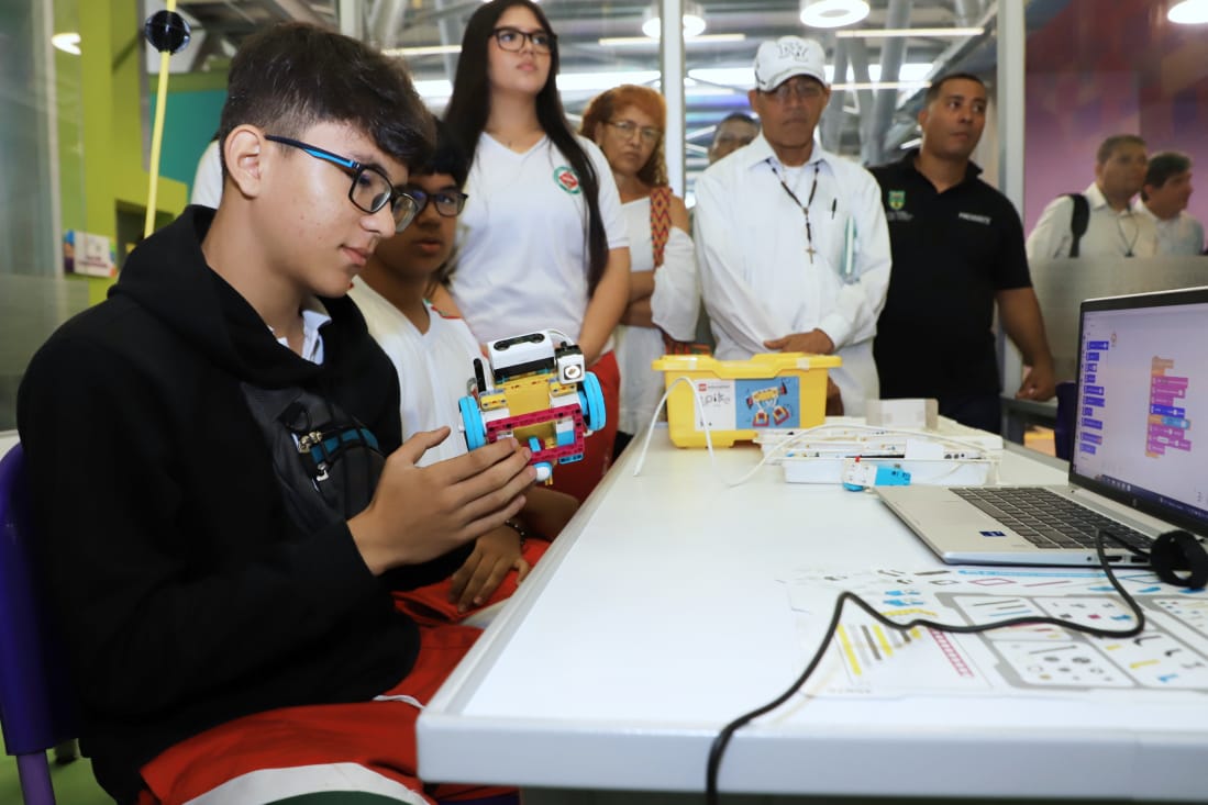 2023 portada Prototipo Experiencia de usuario LID Paso del Comercio