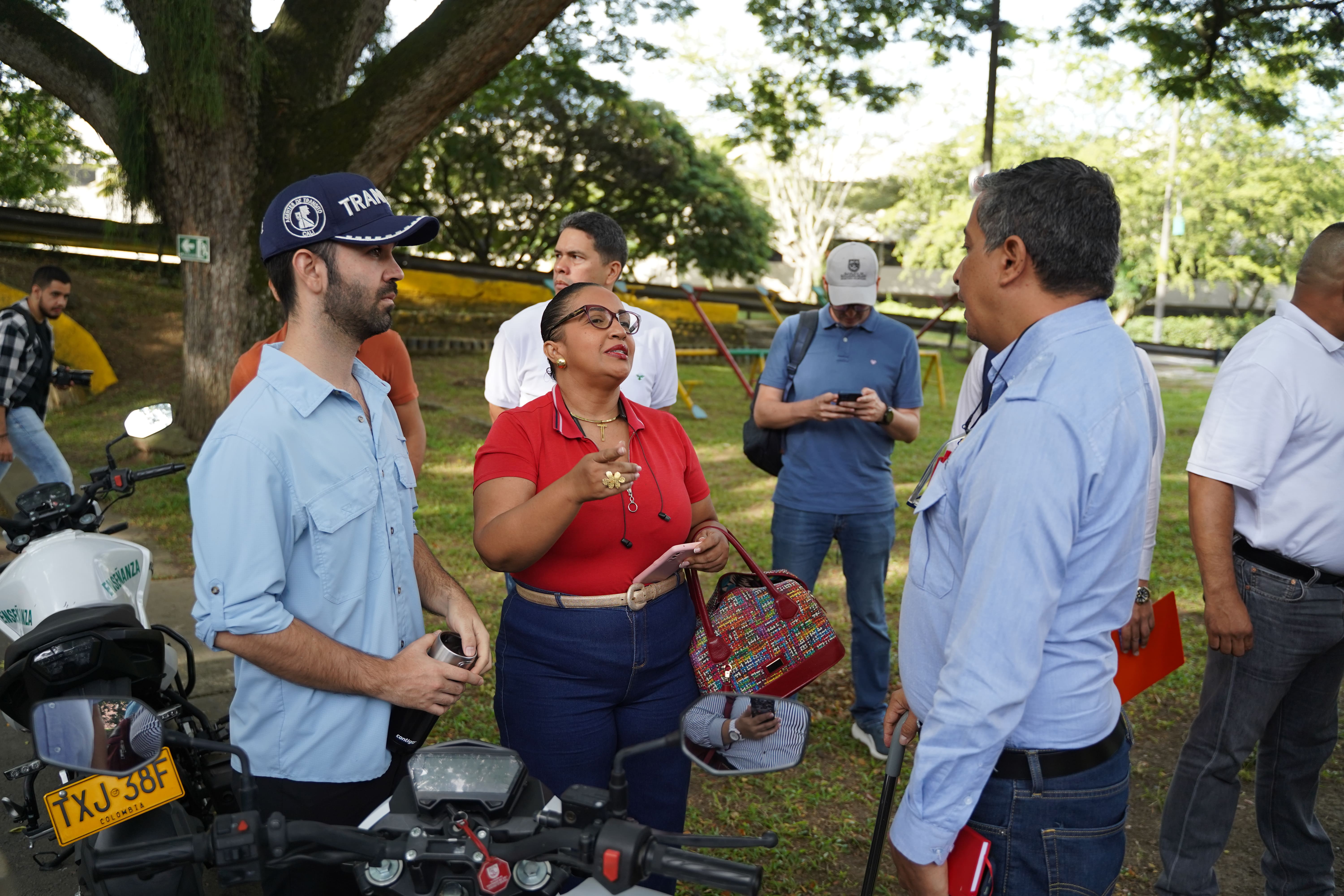 Iniciaron en Cali las pruebas técnicas de conducción con 435 aspirantes a las vacantes de agentes de tránsito