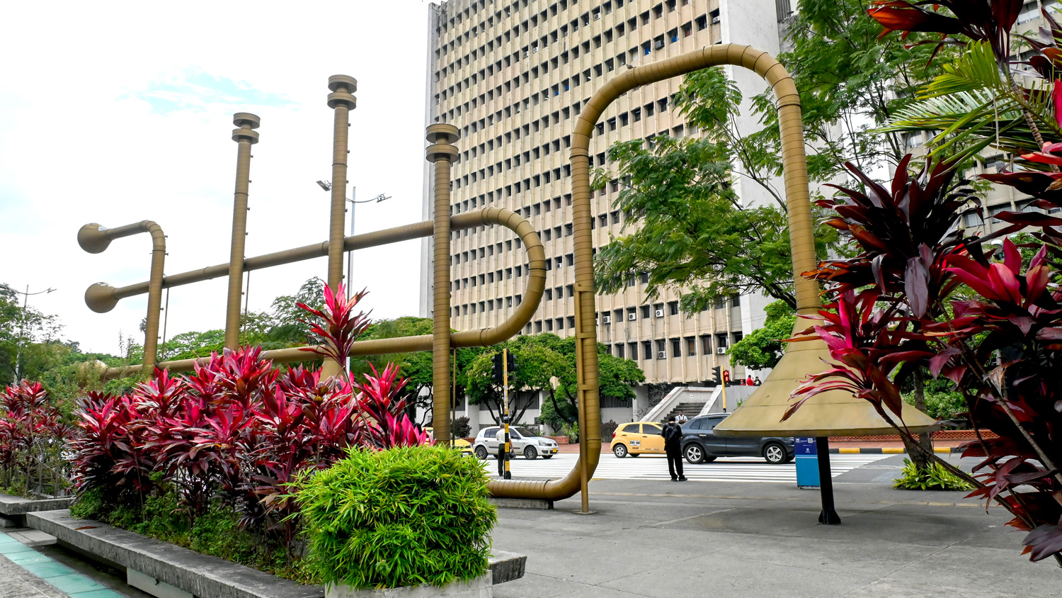 Plazoleta Jairo Varela
