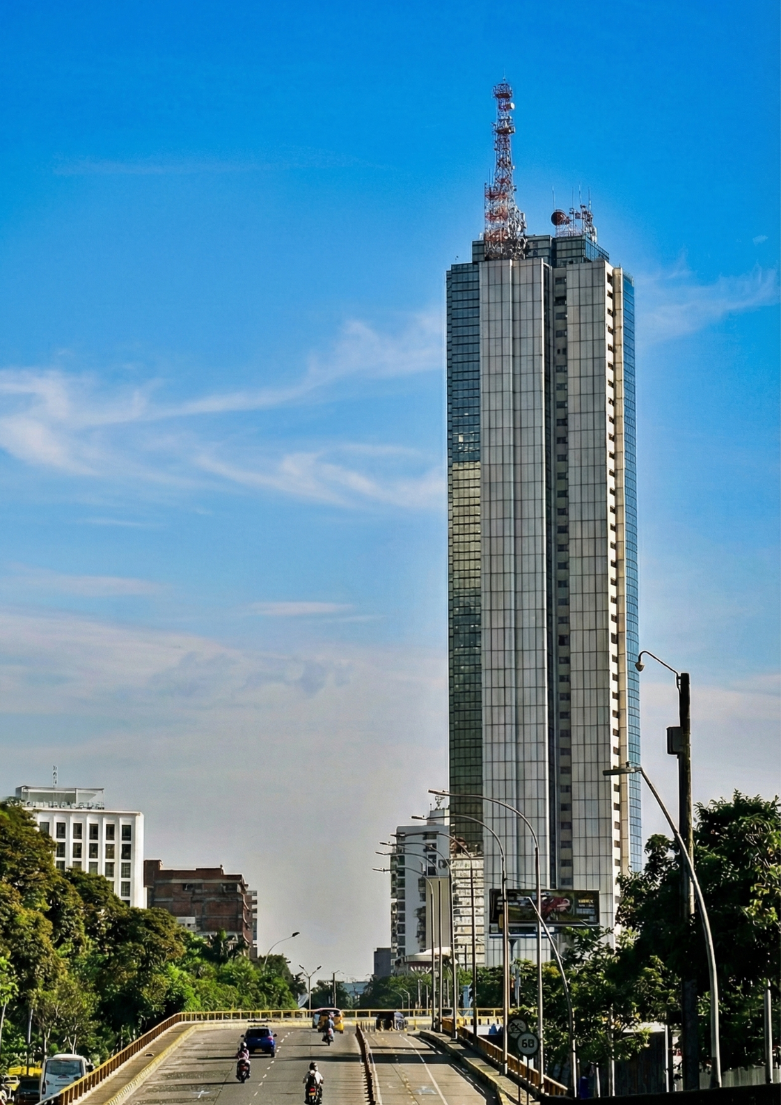 Edificio torre de Cali Edificio torre de Cali