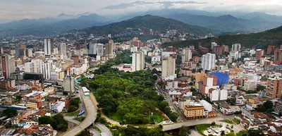Gestión del Riesgo de Cali ordena evacuar dos casas alrededor de edificio en el oeste