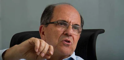 Alcalde invita a los caleños a reconocer prima navideña voluntaria a los taxistas