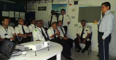 Secretaría de Tránsito de Cali capacita a operadores del MÍO