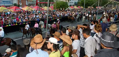 Corfecali y el MÍO entregan 3000 boletas para asistir a la 56 Feria de Cali