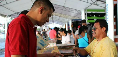 Melómanos y coleccionistas, encuentro para desfogar pasiones en la Feria de Cali