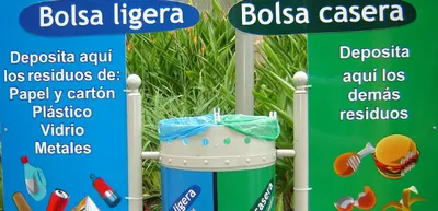 Recicladores y  Dagma trabajan en la Feria para recolección y clasificación de basura