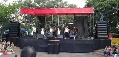 La música urbana llega a la Loma de la Cruz