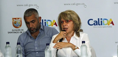 Cali se acoge a medida del pico y pase; refrendaría 1000 licencias diarias