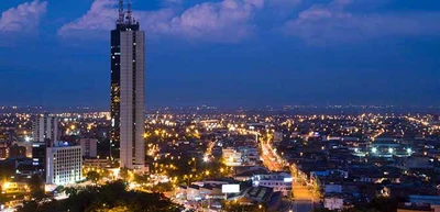 Llega la salsa y el rock a los Jueves del Samán