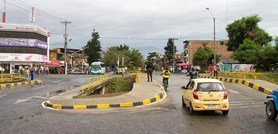Con puente en Cuatro Esquinas y nuevas obras viales, la comuna 14 se mueve mejor