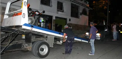 Tránsito llama la atención sobre vehículos abandonados en la vía pública