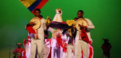 Compañías de Danza Locales, mantienen vigente el folklore de nuestra ciudad