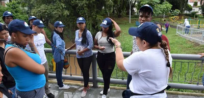 Beneficiarios de comunas TIO, participan de recorridos ambientales en Cali