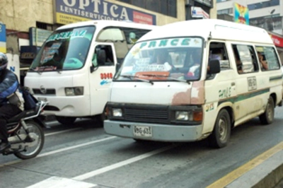 ALCALDE ES PARTIDARIO DE APLICAR PICO Y PLACA EN EL CENTRO