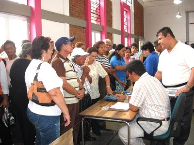 DURANTE 2 SEMANAS, REGISTRADURÍA ENTREGA CEDULAS 12 HORAS CONTINUAS