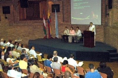 CÁTEDRA DE CIUDAD CON NUEVO ÍMPETU PARA EL 2009
