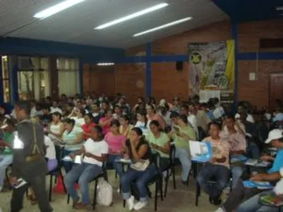 METROCALI SENSIBILIZÓ A 120 MIEMBROS DE LA RED DE COOPERANTES DE LA POLICÍA METROPOLITANA DE CALI