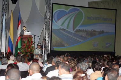 350 MIL MILLONES DE PESOS COSTARÁ AUTOPISTA ‘BICENTENARIA’