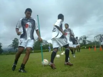 CLUB MUNICIPAL EMPIEZA A JUGAR SU PICAO