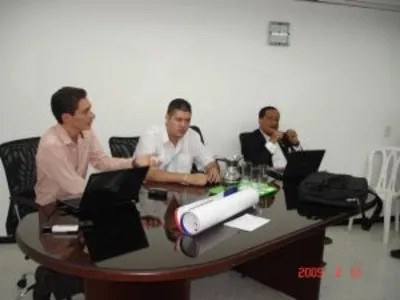 LANZAMIENTO DE LAS POLÍTICAS DE MICROCRÉDITO EN CALI