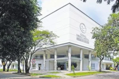 SENADO CONDECORÓ A INSTITUTO PARA NIÑOS  CIEGOS Y SORDOS