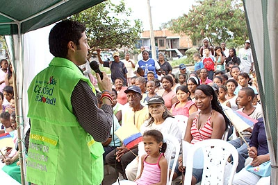 SECRETARIO DE VIVIENDA DARÁ MINUTAS DE ARRENDAMIENTO ESTE VIERNES A LOS HABITANTES DEL JARILLÓN DEL CANAL CVC SUR