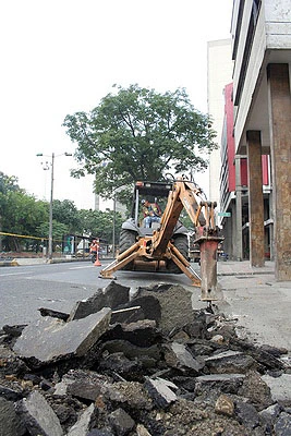 AVENIDA 2ª NORTE DEJA ATRÁS SUS REMIENDOS…