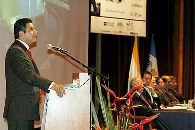 “EL CONFLICTO ARMADO EN LOS CAMPOS, SE PUEDE TRASLADAR A LAS CIUDADES”: JORGE IVÁN OSPINA