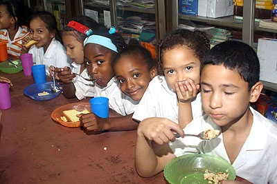 DESAYUNOS ESCOLARES, UN NUTRITIVO COMPLEMENTO PARA EDUCAR