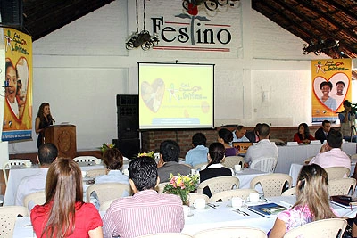 CONSTRUYENDO PRACTICAS DE INCLUSIÓN SOCIAL EN EL LENGUAJE DE LOS MEDIOS DE COMUNICACION