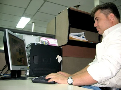 GERENTE DE LA EMRU EN EL CHAT DE LA ADMINISTRACIÓN MUNICIPAL
