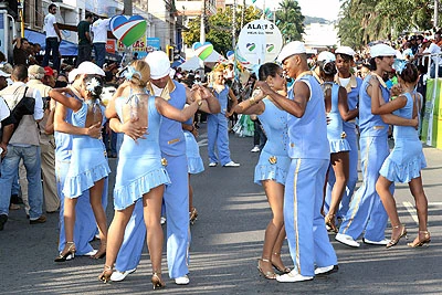 ESCUELAS DE SALSA RESPALDAN PRESELECTIVA HACIA 'EL SALSÓDROMO'