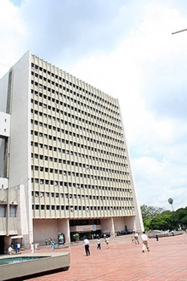 AJUSTADOS SALARIOS EN EL MUNICIPIO DE CALI EN UN 7.67%