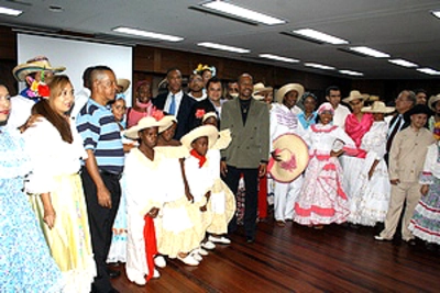 CELEBRACIÓN DEL DÍA DE LA DANZA, UN GRAN FOLCLOR  PARA CALI