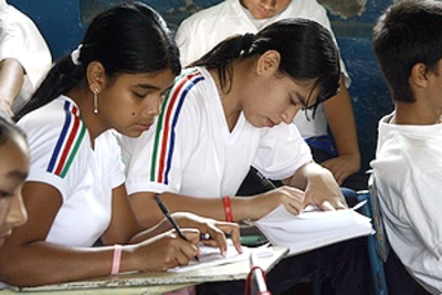 BECAS PARA PROFESIONALES EN EDUCACIÓN 