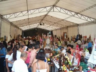 800 MUJERES CABEZA DE HOGAR FUERON CAPACITADAS POR BIENESTAR SOCIAL 