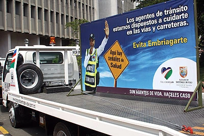 CINCO NUEVAS GRUAS ENTRARÁN A REFORZAR OPERATIVOS DE TRÁNSITO EN CALI
