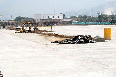 ALCALDE SE COMPROMETE A AGILIZAR OBRAS DEL MIO EN LA COMUNA 2