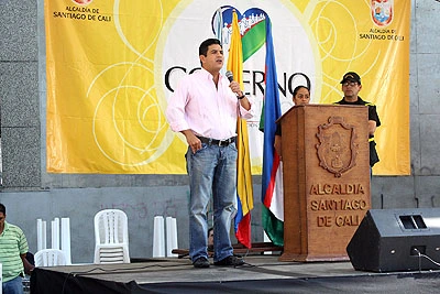 ADMINISTRACIÓN MUNICIPAL REPASA ACTAS DE COMPROMISO ESTABLECIDAS EN 'GOBIERNO AL BARRIO'