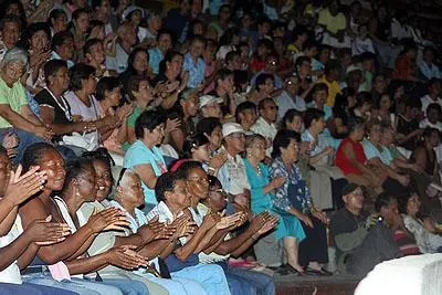 Teatro al aire libre Los Cristales: un lugar para el encuentro