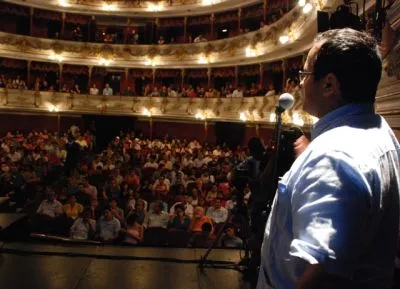 Cientos de caleños disfrutaron de la penúltima noche del Festival de Blues