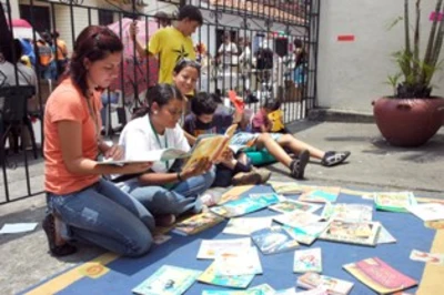 Concurso de Poesía Red de Bibliotecas Públicas Comunitarias de Cali