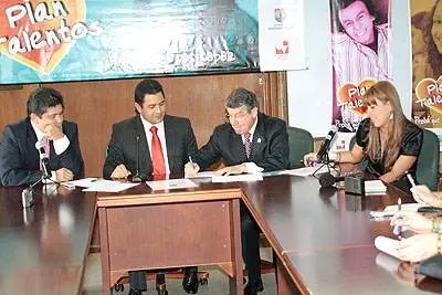 Inició en firme el 'plan talento universitario'
